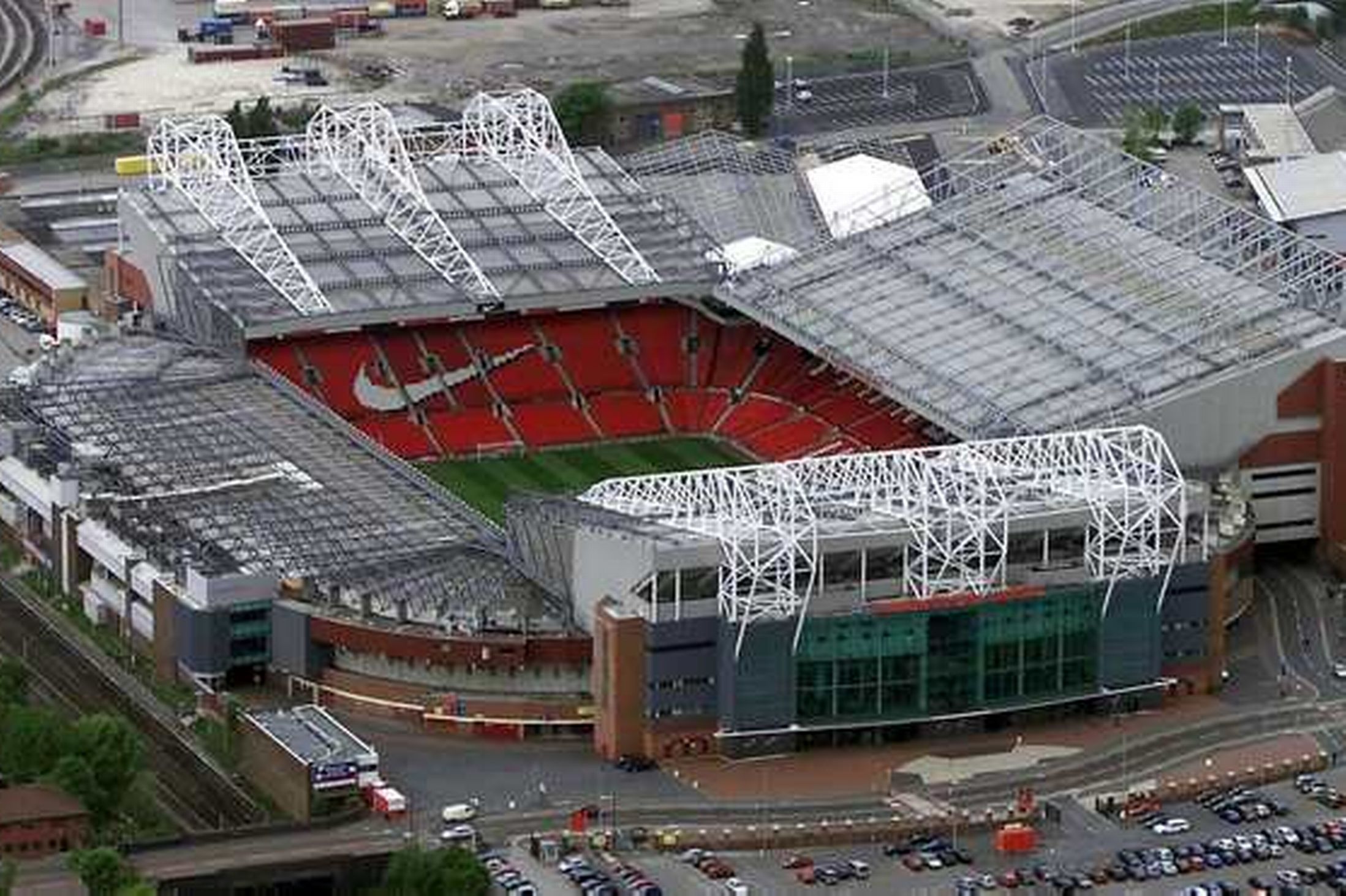 Old Trafford Stadyumu