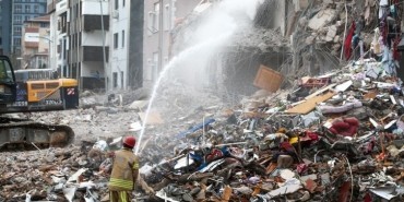Malatya'da depremden sonra toplu yıkım kararı