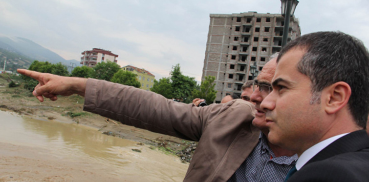 Dere yatağındaki konutlar yıkılacak