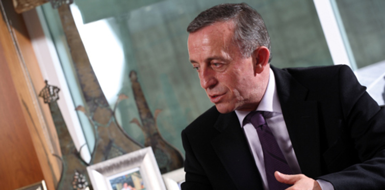 Madalyalı sporculara Ağaoğlu’ndan ev