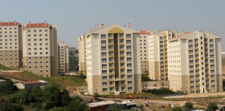Manisa’da TOKİ sosyal konut başvurusu topluyor