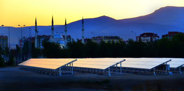 Güneş enerjisinde 100 yatırım yolda