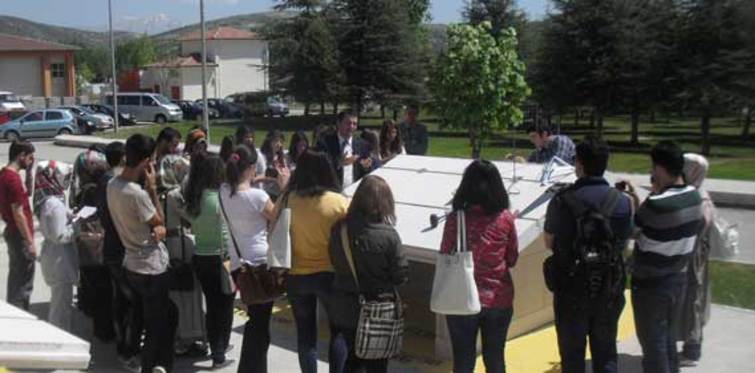 Çatıder’in, uygulamalı çatı eğitimleri devam ediyor