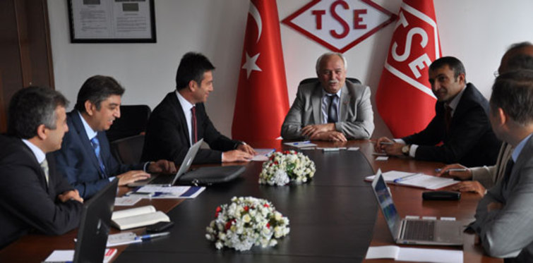 TSE’den TÜGİAD ve İMKON’a “Yeşil Bina” jesti