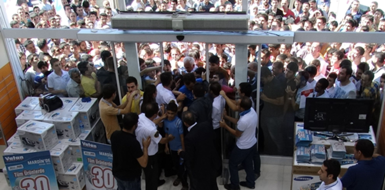 Vatan Bilgisayar’dan 15 günde 2 mağaza