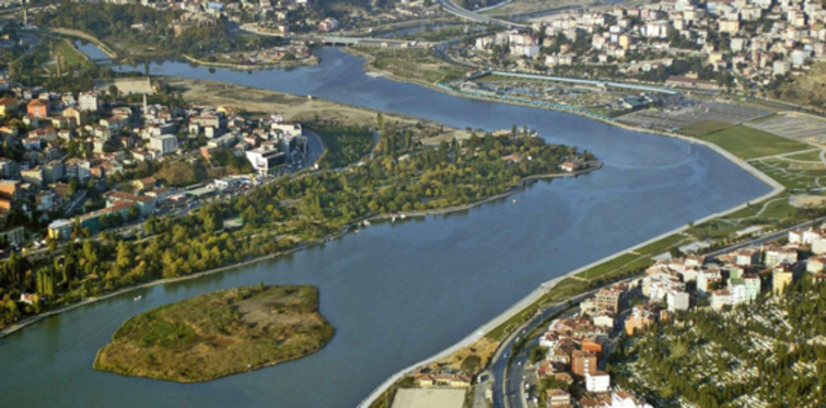 Haliç’ te bakteriden elektrik enerjisi üretildi