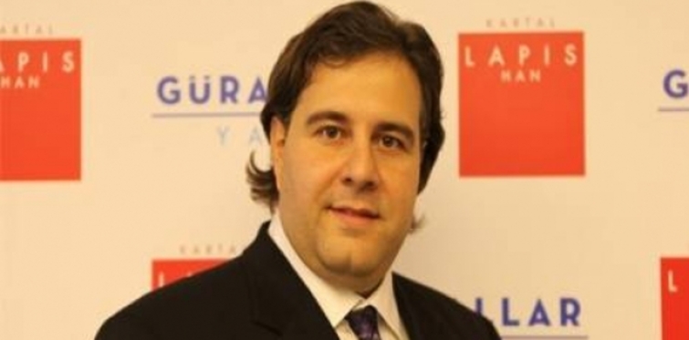 Evrim Karayel Kimdir?