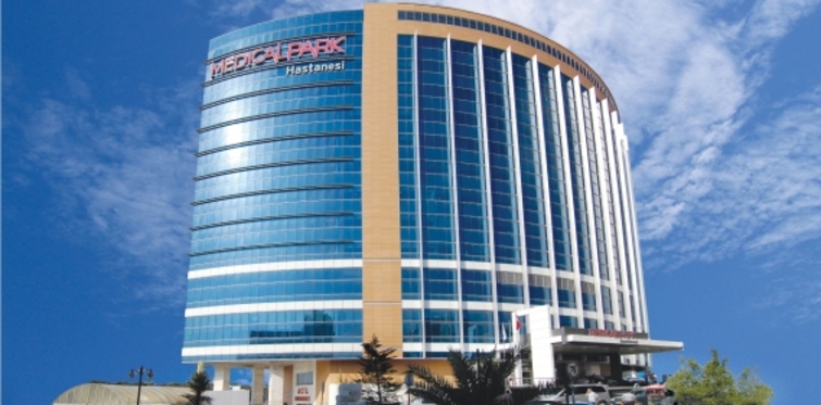 Medical Park'a ‘BBB-(Trk)’ notu