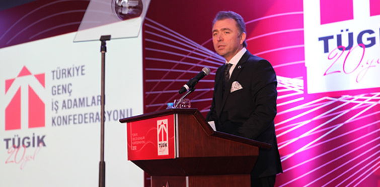 “Zorunlu faiz artışı, Türk lirasını güçlendirecek”