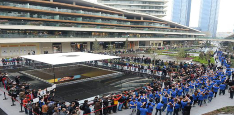 apple store turkiye zorlu center acildi