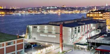 İstanbul Modern de  dönüşüyor