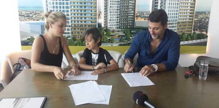 Küçük Ağa Hayat Tepe'den ev aldı