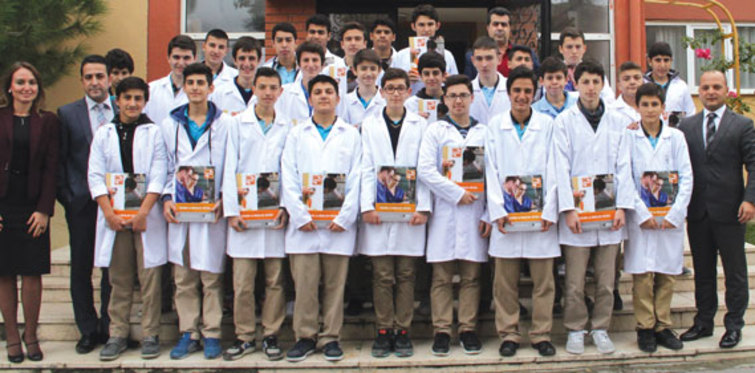 Viko meslek eğitimine desteğini sürdürüyor