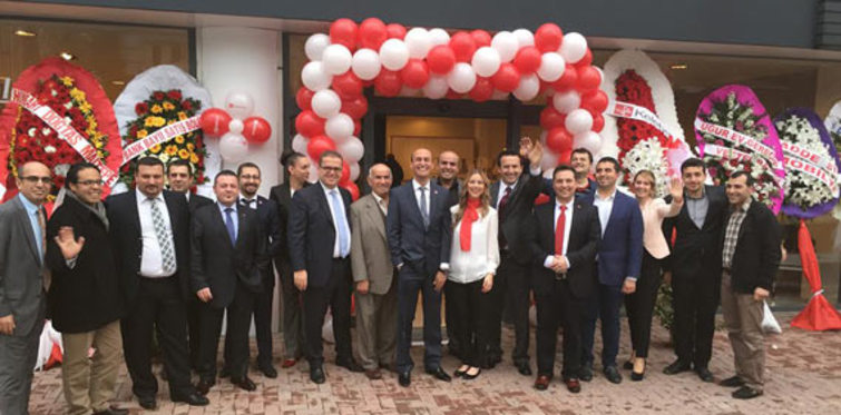 Kelebek’ten Tuzla’da showroom atağı