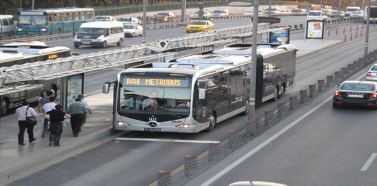34BZ ve 34AS Metrobüs durakları