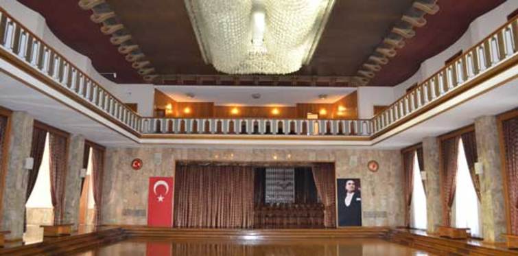 Çankaya'nın forsu söküldü