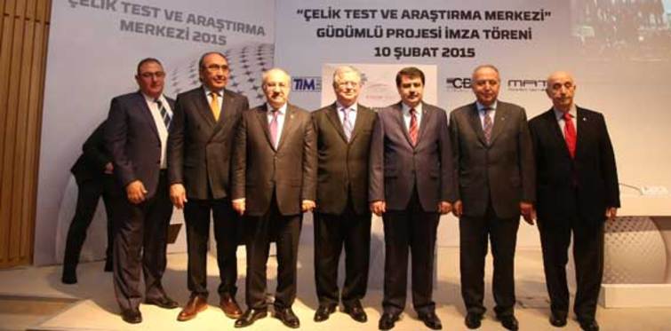 Çelik Merkezi için imzalar atıldı