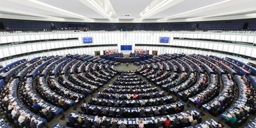 Avrupa Parlamentosu "Türkiye oylamasını" erteledi
