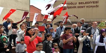 Kadınlar kahvesi semt konakları oldu