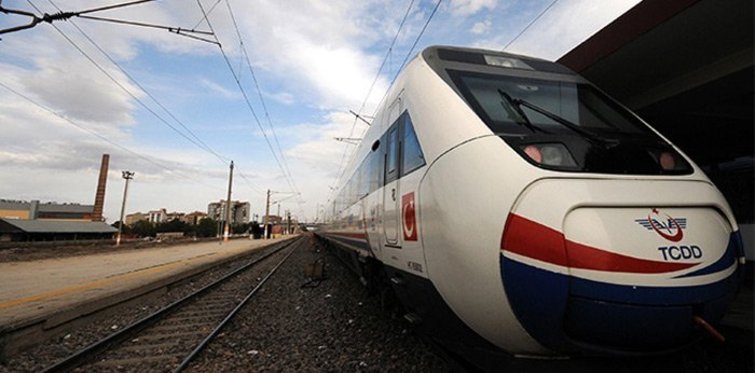 Ankara İstanbul arasına yeni hızlı tren geliyor! 