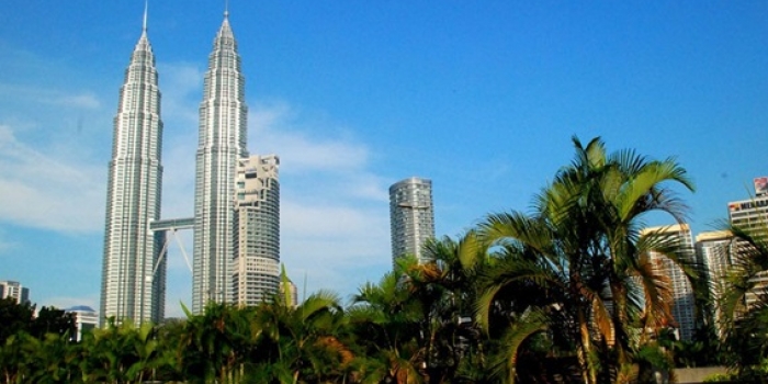 Petronas: Dünyanın en yüksek ikiz gökdeleni