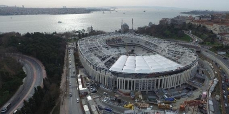 Vodafone Arena'ya Kartal'ın gölgesi düştü