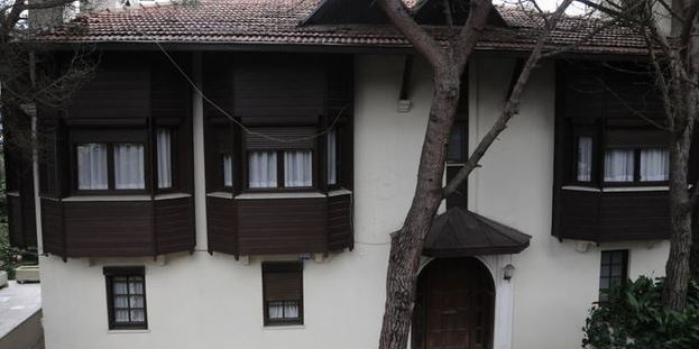Türkan Şoray evini satışa çıkardı