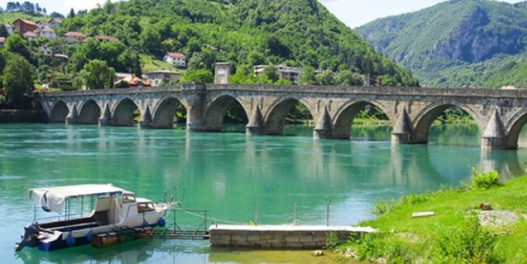 Drina Köprüsü