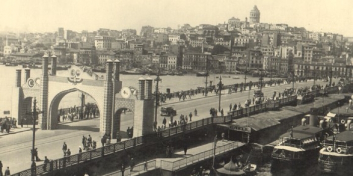 Galata Köprüsü tarihi 