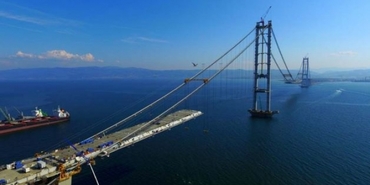 İzmit Körfez Geçiş Köprüsü havadan görüntülendi
