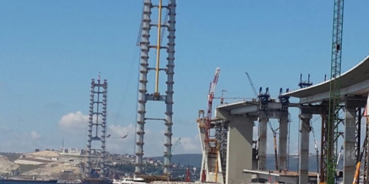 Körfez Köprüsü'nde son dönemece girildi