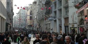New York Times: İstiklal Caddesi çok bozuldu