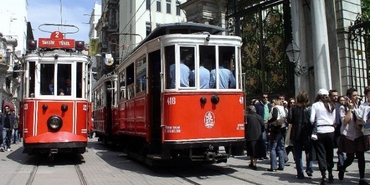 Esenler'e nostaljik tren geliyor