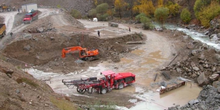 Yetkililerden Beşikdüzü felaketine çarpıcı yorum: Altyapı kaldırmadı