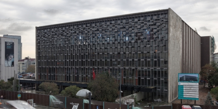 TACA İnşaat'tan AKM açıklaması: Bu bina güçlendirilemez