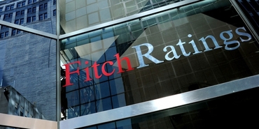Fitch kamu bankalarının notunu düşürdü