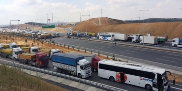 Otobüsçülerden 3. Köprü isyanı: 'Devletin Köprüsü 6 TL, müteahhidin köprüsü 40 TL'