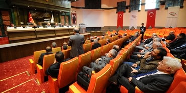 ATO'da istifa depremi: Osman Gökçek adaylığını açıkladı
