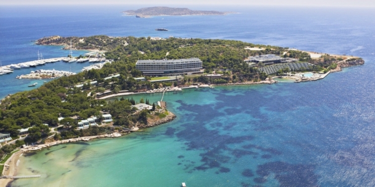 Yunanistan'ın dev turizm tesisini hangi Türk şirketi satın aldı?