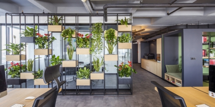 Slash Architects’ten Doğa Dostu Ofis Tasarımı