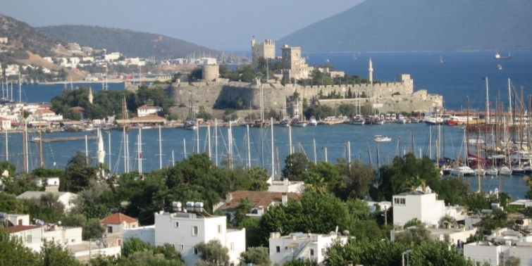 Yabancıya vatandaşlık verilmesi İstanbul ve Bodrum pazarını etkileyecek