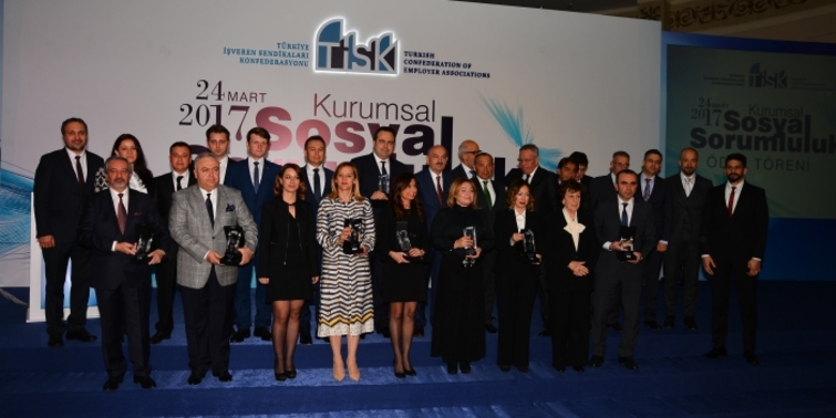 Rönesans’ın “Pusula”sına TİSK’ten özel ödül