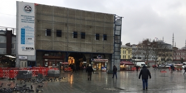 Eminönü Meydanı yenileniyor