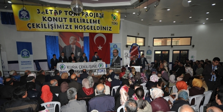 Afyonkarahisar Sandıklı Toki Evleri kuraları çekildi