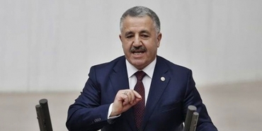 Bakan Arslan'dan geçiş garantisi eleştirilerine yanıt: Riski paylaşıyoruz