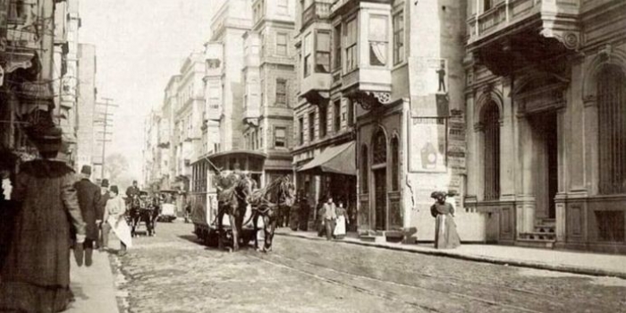 Dünden bugüne İstiklal Caddesi 