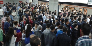 Metro hatları rekor sayıda yolcu taşıdı