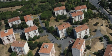 Kamu lojmanlarının satışı yasalaştı