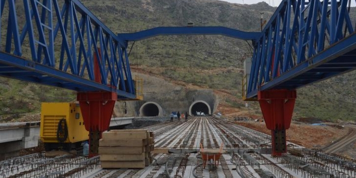 21 yıldır yapımı süren yol hizmete açılıyor