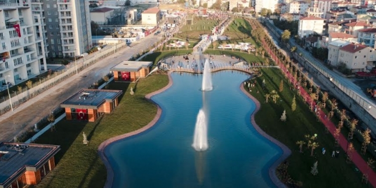 Maltepe'nin dev Cumhuriyet Parkı açıldı
